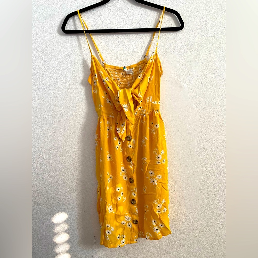 MIMI CHICA Daisy Print Dress